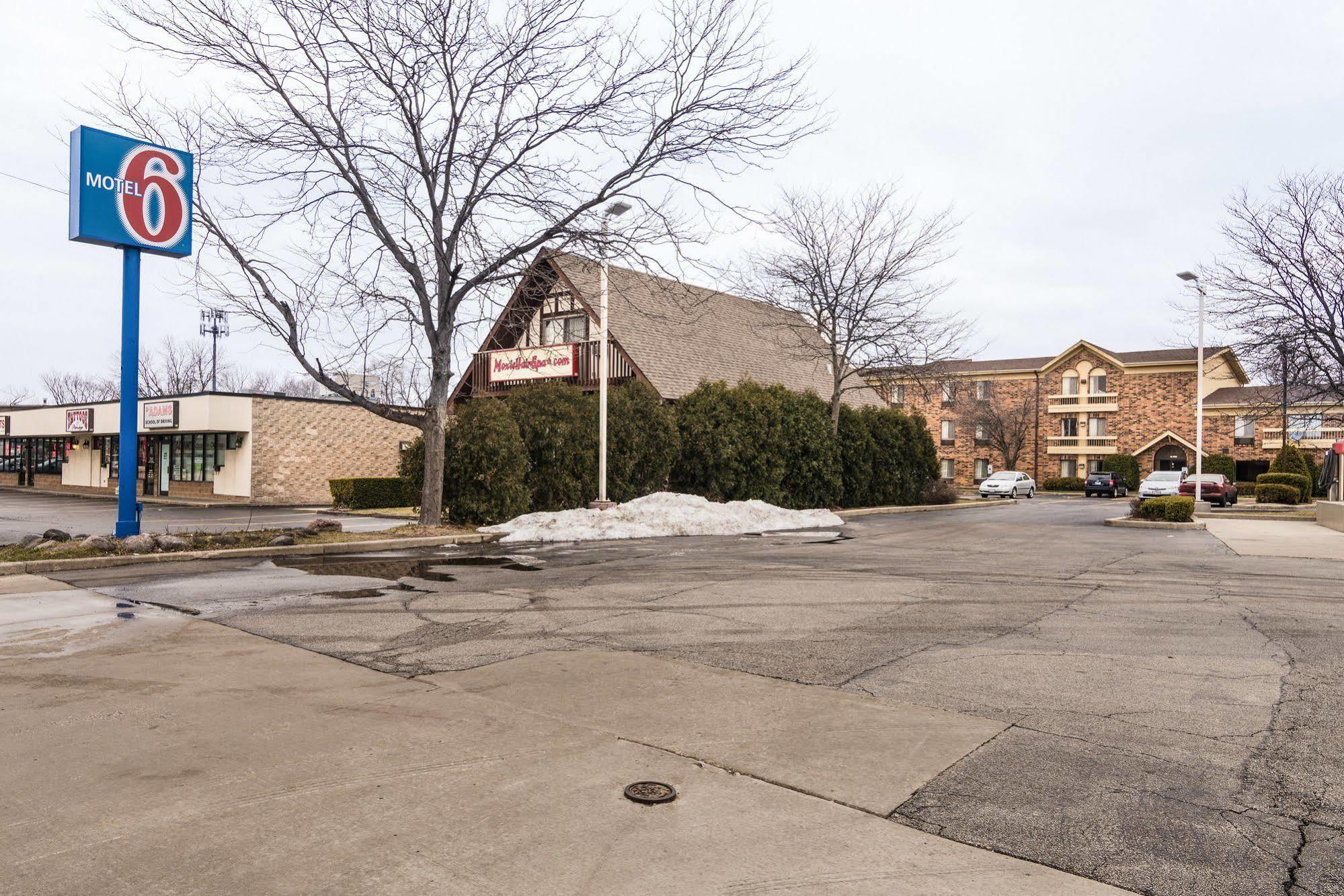 Motel 6-Libertyville, Il Exteriör bild