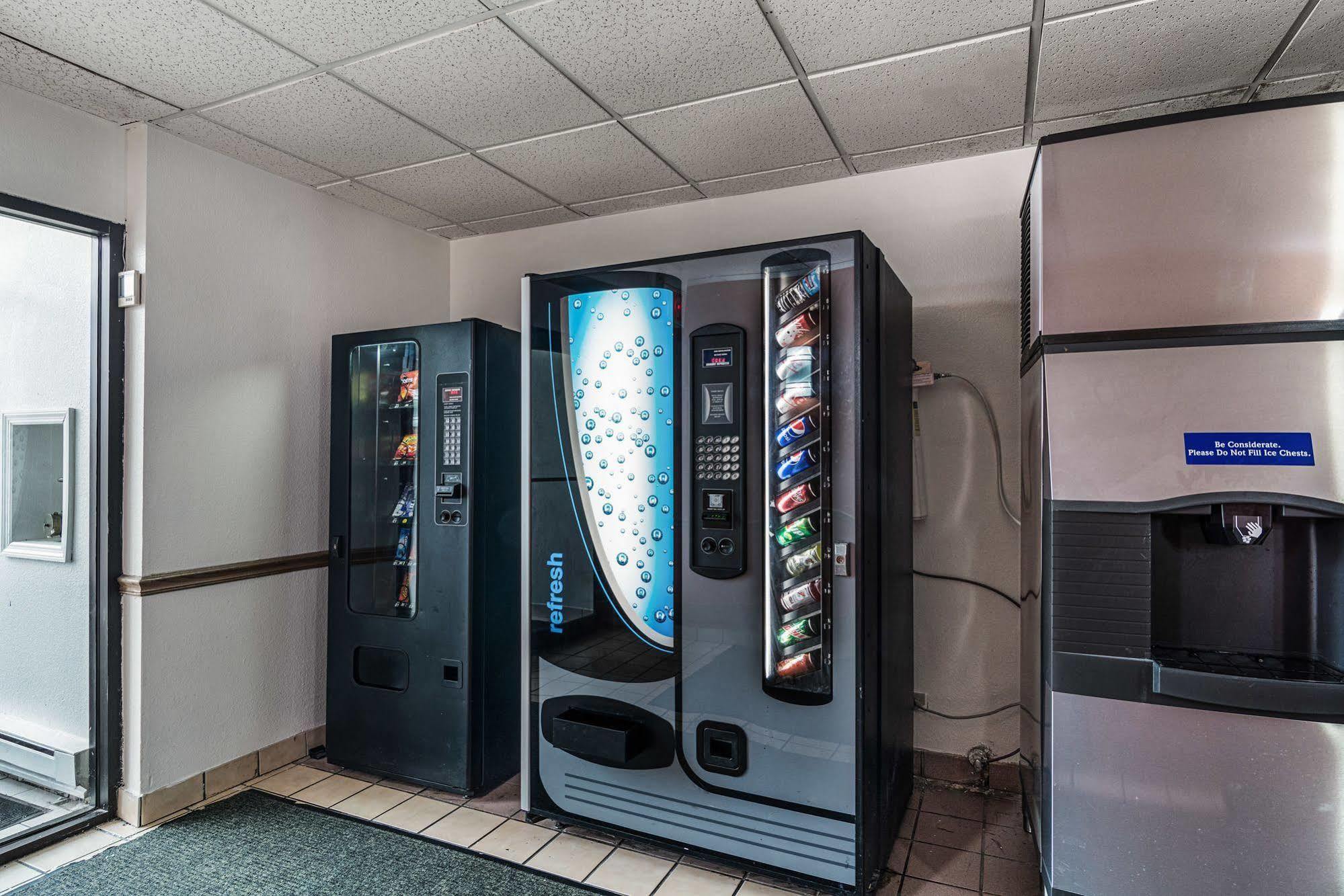 Motel 6-Libertyville, Il Exteriör bild